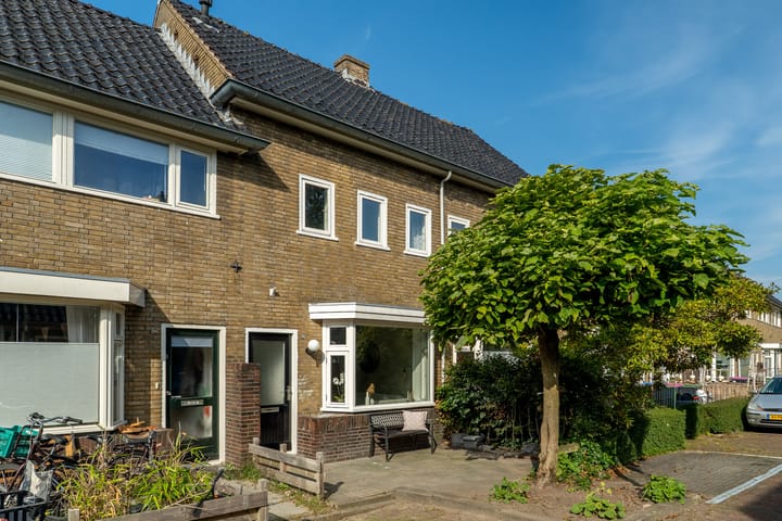 Lambert Jacobszstraat 20 in Leeuwarden Foto