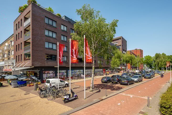 Lambertus Zijlplein 35 in Amsterdam photo