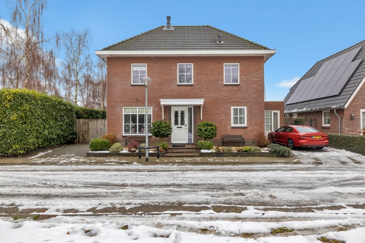 Lampjestraat 1 in Almere