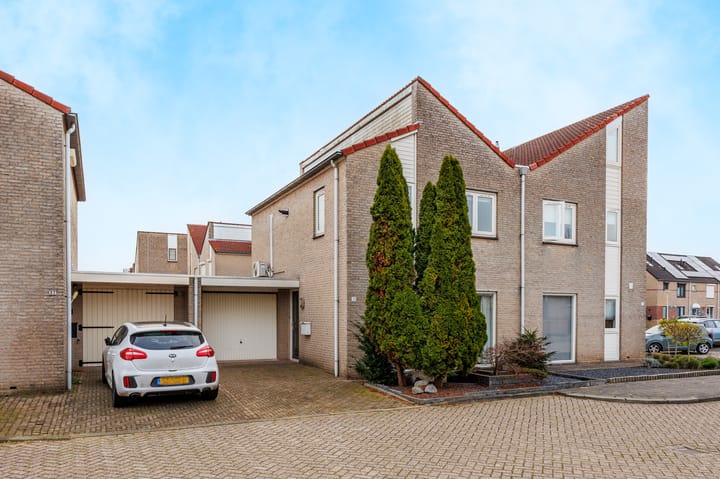 Langakkers 35 in Druten