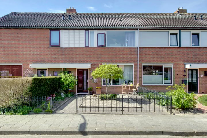 Lange Akker 3 in Uithuizermeeden Foto