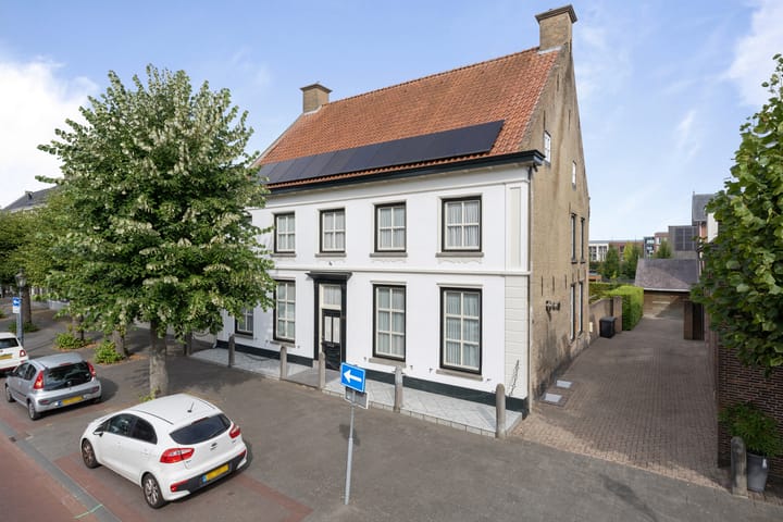 Lange Brugstraat 33 in Etten-Leur Foto