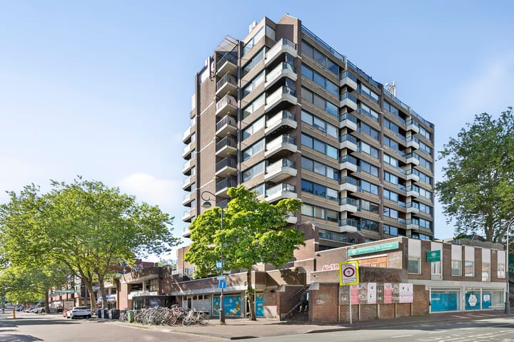 Lange Herenstraat 43 in Haarlem photo