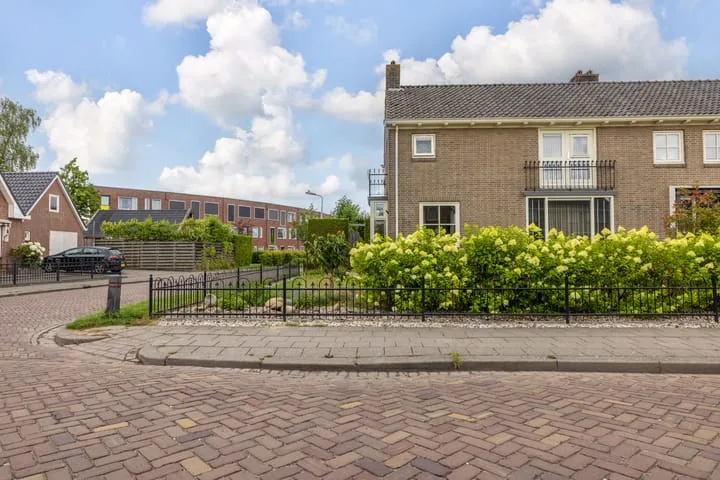 Langelaan 19 Surhuisterveen thumbnail 8