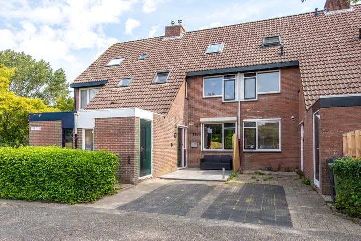 Langetuin 197 en Zwaag foto