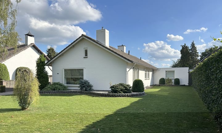 Langstraat 96 in Deurne Foto