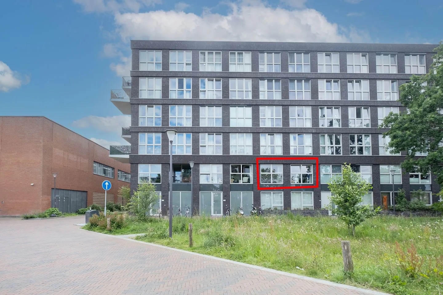 Lapis Lazuli 123 Heerhugowaard thumbnail 4