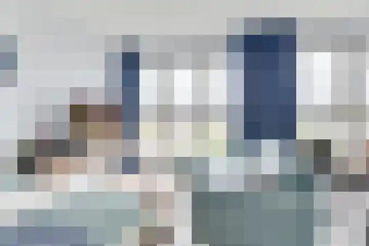Lapis Lazuli 158 Heerhugowaard thumbnail 13