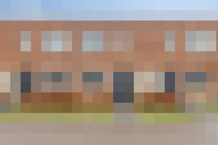 Laura Bassihof 86 Almere thumbnail 6