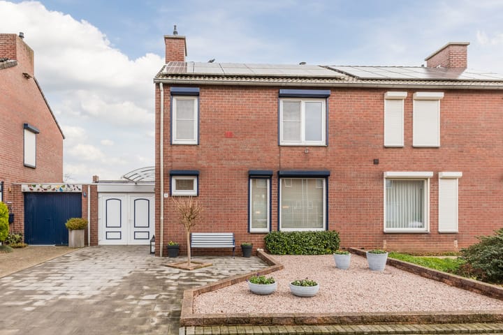 Photo of property Lavendelstraat 9, Echt