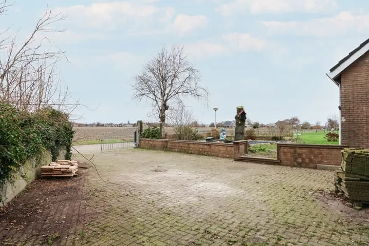 Leane 5 A Pietersbierum thumbnail 9