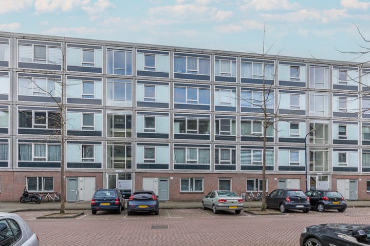 Lederambachtstraat 232 in Amsterdam Foto