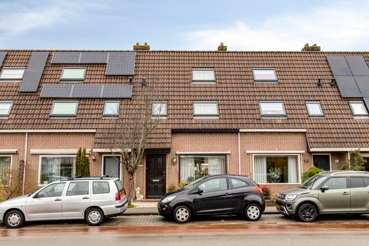 Photo of property Leendert Spaanderlaan 63, Volendam