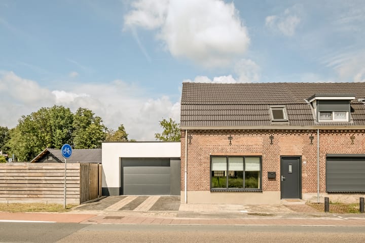 Leenderweg 44 in Heeze Foto