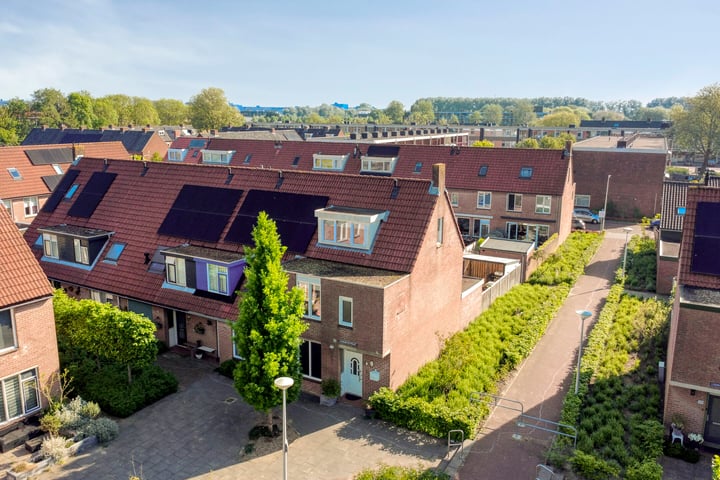 Leerhoevestraat 22 en Alphen aan den Rijn foto