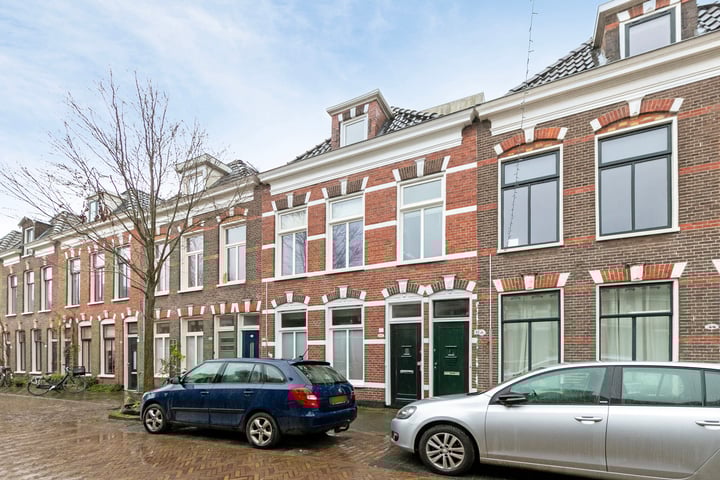 Leeuwarderstraat 42a en Groningen foto