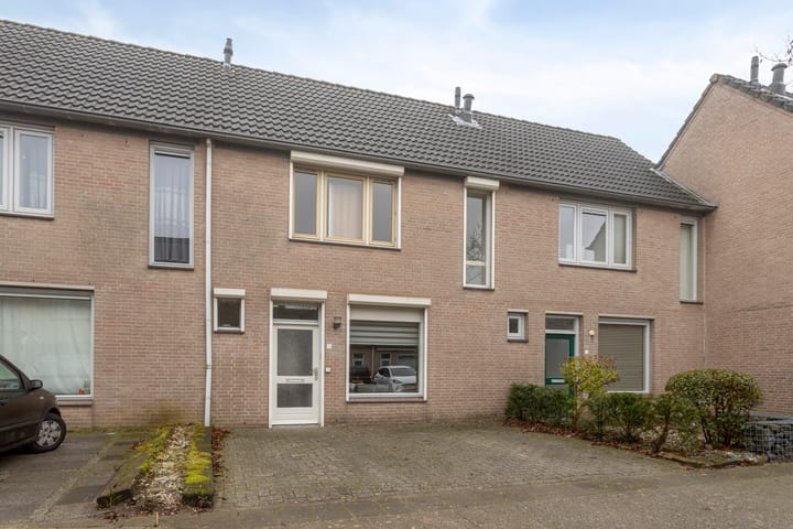 Photo of property Leeuwerikborch 9, Rosmalen
