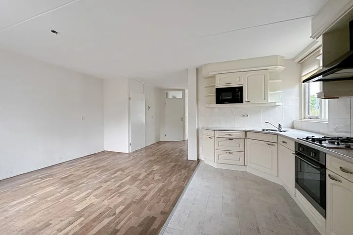 Leeuweriklaan 2 Nieuw-Roden thumbnail 16