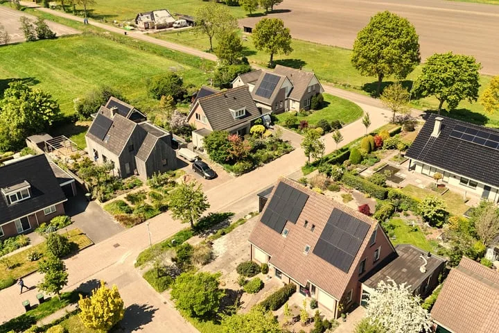 Leeuweriklaan 2 Nieuw-Roden foto 3