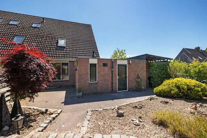 Leeuweriklaan 2 Nieuw-Roden thumbnail 30