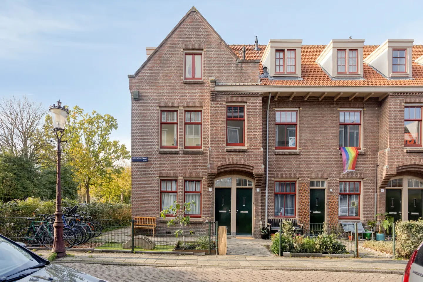 Leeuwerikstraat 1 B in Amsterdam