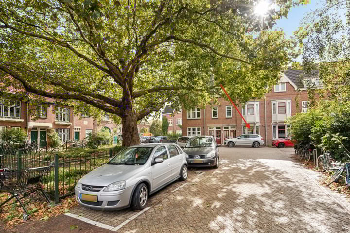 Leeuwerikstraat 84A in Amsterdam Foto