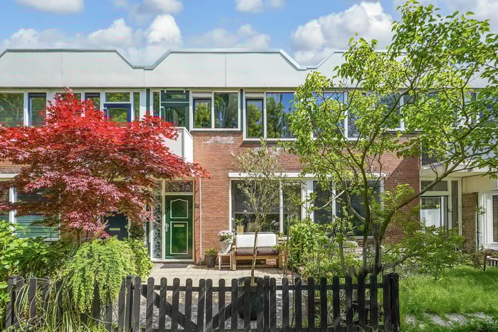 Lehárstraat 56 en 's-Gravenhage foto