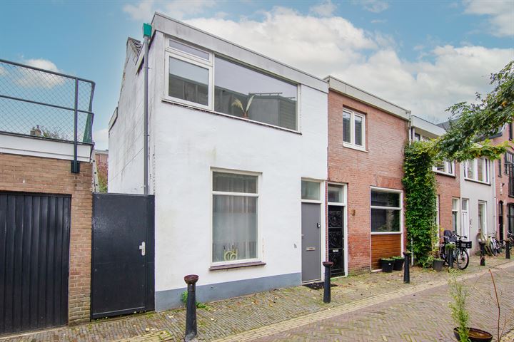 Leidsezijstraat 1 in Haarlem Foto