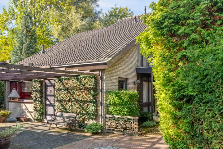 Leiwater 61 in Zoetermeer photo