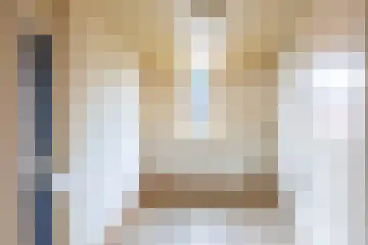Lelie 13 Venray thumbnail 13