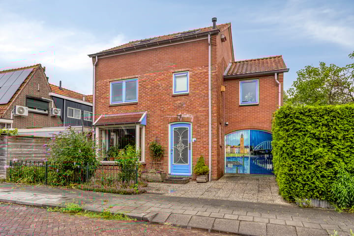 Leliestraat 1 en Deventer foto