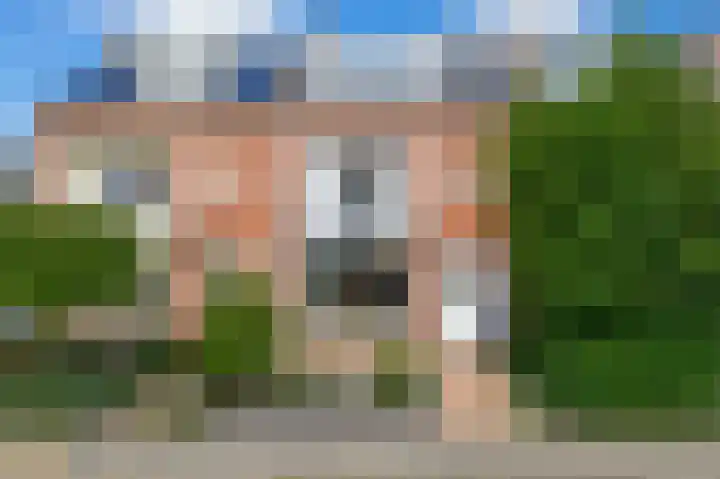 Leliestraat 10 in Lisse