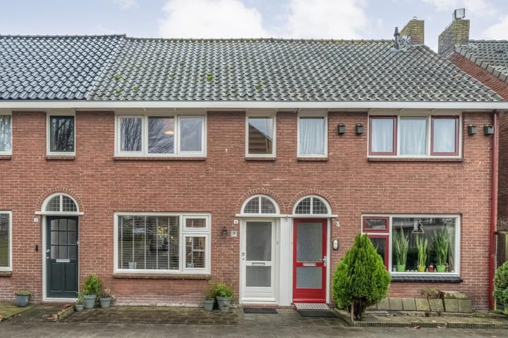 Leliestraat 4 en Meppel foto
