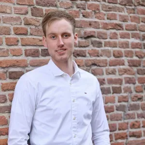 Photo of Leon Esinge