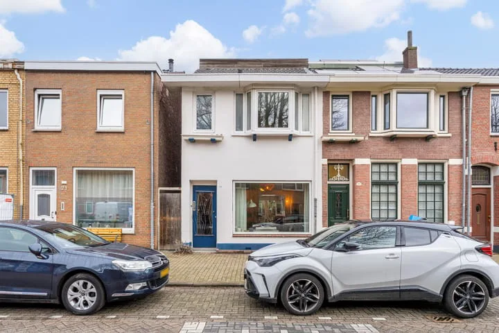 Leonard van Vechelstraat 19 en Tilburg