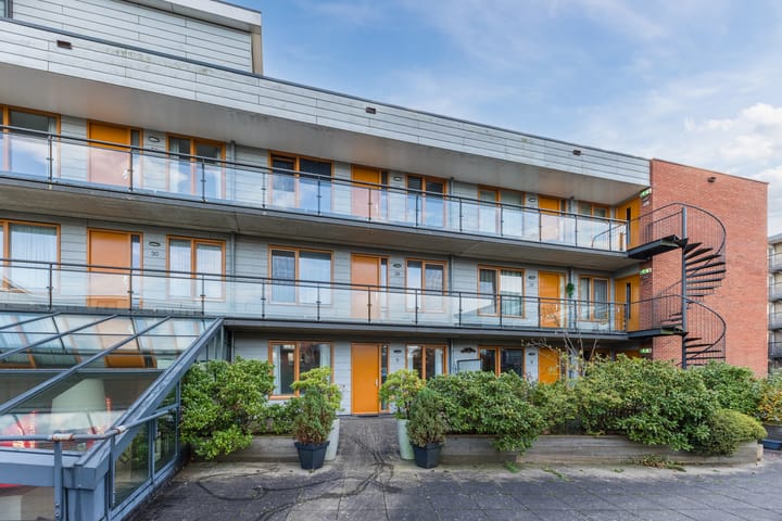 Leonardo da Vinciplein 9 in Haarlem Foto