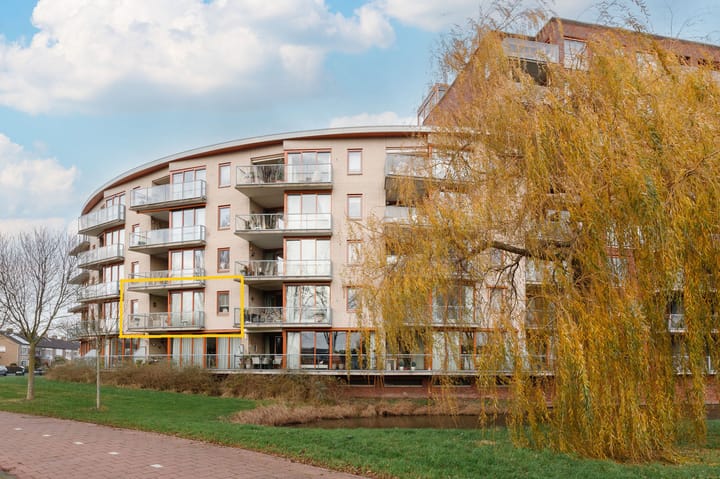 Lessestraat 276 en Heemskerk foto