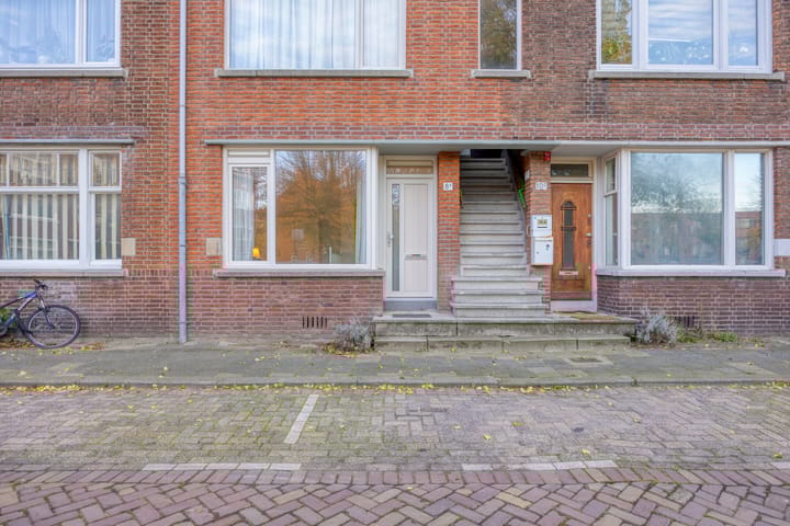 Letlandsestraat 8A in Rotterdam Foto