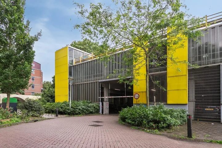 Leusdenhof 240 Amsterdam thumbnail 24