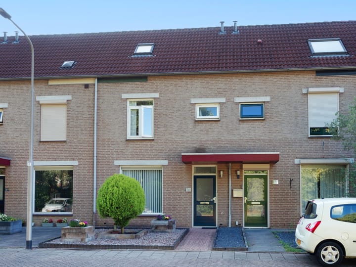 Leuvensbroek 3414 in Nijmegen Foto