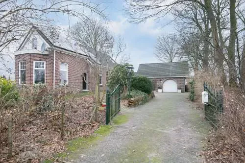 Team photo of Lewering-Makelaardij