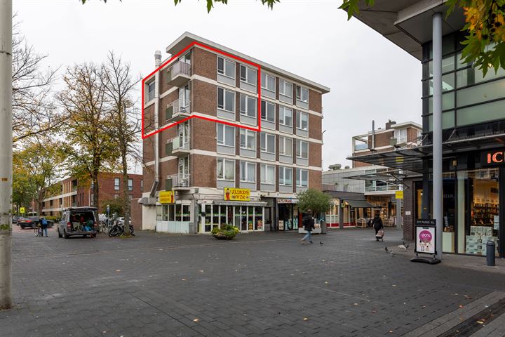 Leyweg 699 in 's-Gravenhage foto