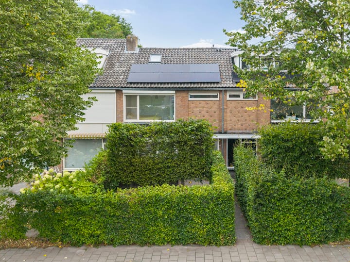 Lidwinastraat 8 in Vught photo