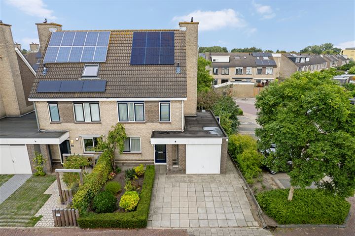 Lieftinckstraat 11 in Naaldwijk photo