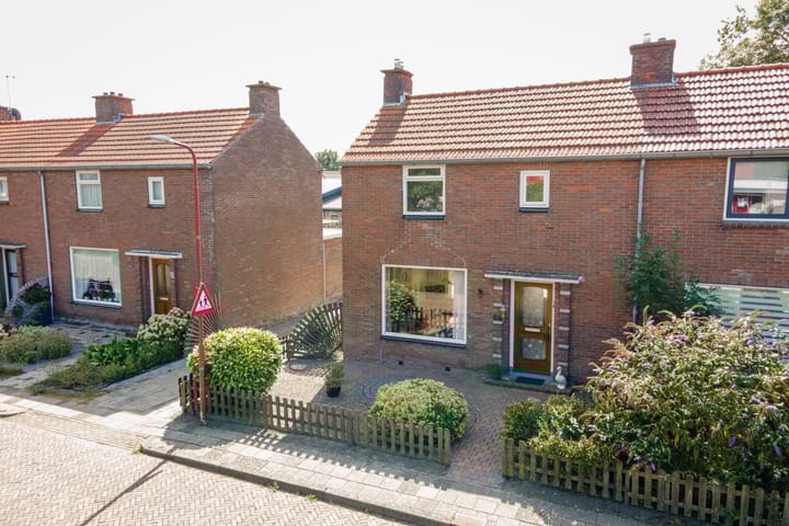 Lieuwkemastraat 28 in Makkum Foto