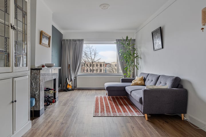 Lijnbaan 132 in 's-Gravenhage Foto