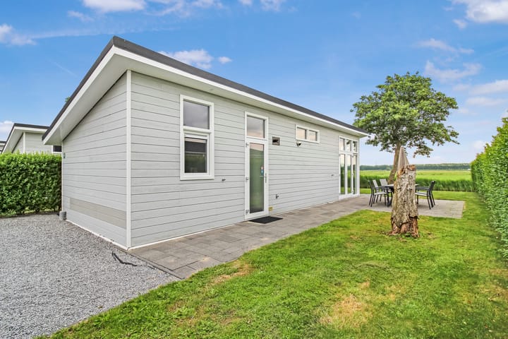 Lijsbeth Tijsweg 7-98 dans Berkhout photo