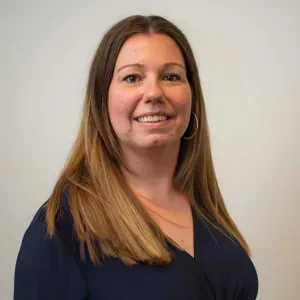 Photo of Linda Simons