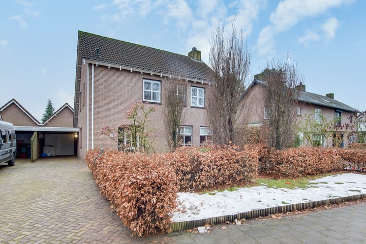 Photo of property Lindenlaan 32, Vinkel