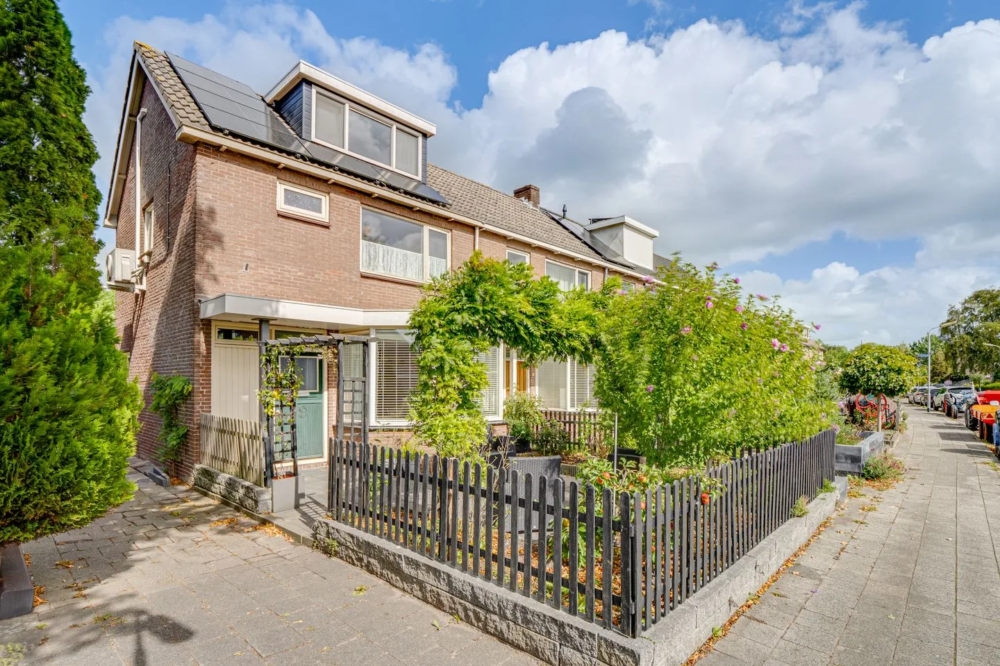 Lindenlaan 9 in Zuid-Scharwoude